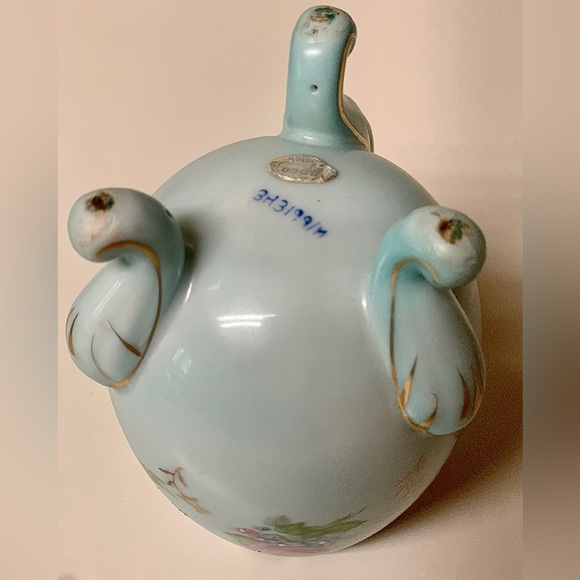 Vintage 1950s Napcoware Gold Trim Rose Design 3 Footed Ceramic Egg Vase - Picture 14 of 16